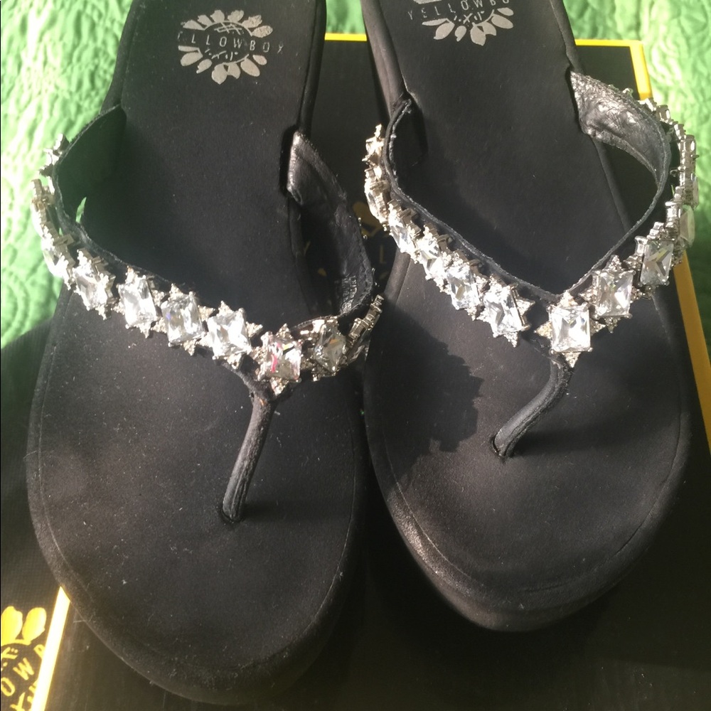Yellow Box Sandals - Picture 2 of 4